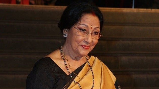 The ever graceful Mala Sinha.&nbsp;