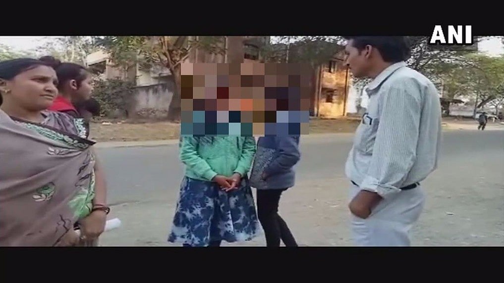 <span style="white-space: pre-wrap; background-color: rgb(255, 255, 255);">In their complaint, the two girls, both students of class XI, claimed that two teachers strip searched them.</span>