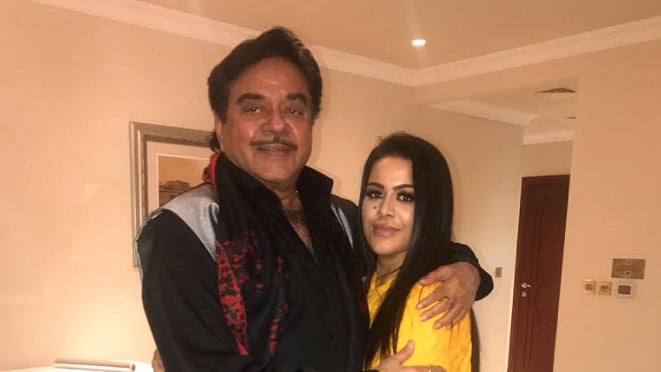 Shatrugan Sinha with Sanjay Dutt’s daughter Trishala. 