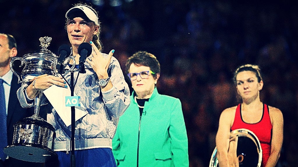 With this win, Woznaicki regained her top ranking for the first time in six years.