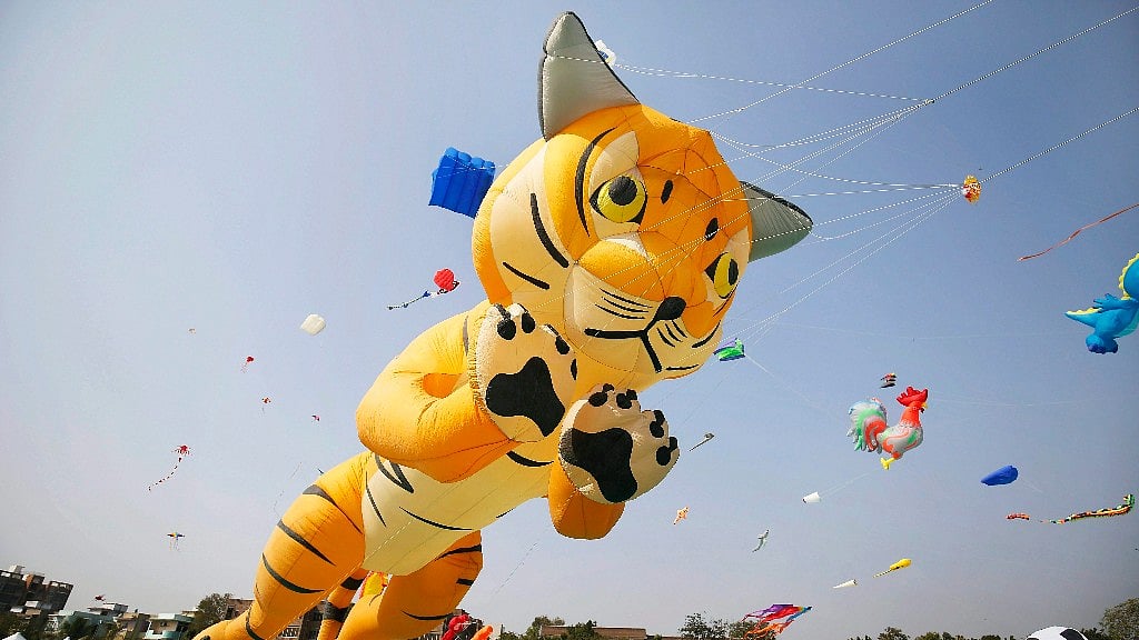 A lion that can fly!