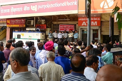 (Photo Courtesy: <a href="http://www.niravmodi.com">niravmodi.com</a>)