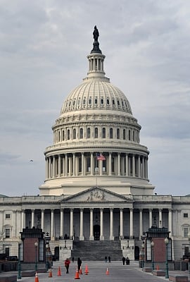 WASHINGTON, Jan. 22, 2018 (Xinhua) -- The U.S. Capitol is seen in Washington D.C., the United States, on Jan. 22, 2018. U.S. Senate reached 60 votes Monday to advance bill to end government shutdown. (Xinhua/Yin Bogu/IANS)