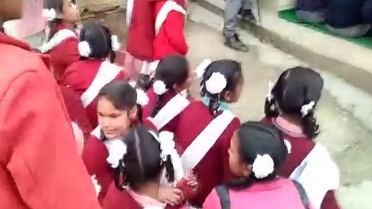 Students watching live telecast of PM Modi’s ‘Pariksha Pe Charcha’.