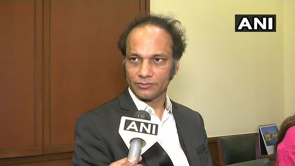 Advocate Vijay Aggarwal has represented a number of accused persons in the 2G spectrum allocation scam case.