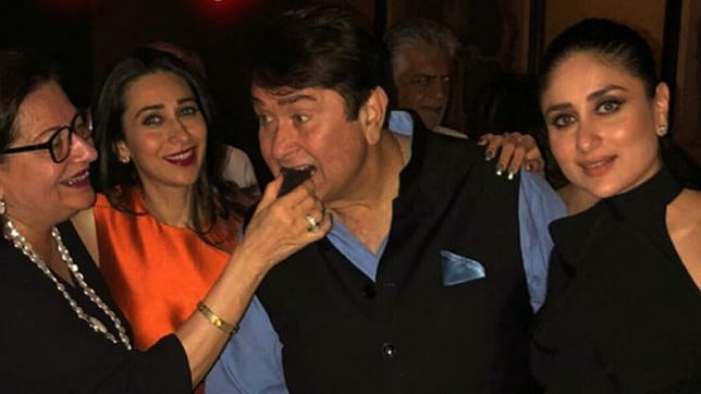 Babita Kapoor, Kareena and Karisma celebrate Randhir Kapoor’s 71st birthday.&nbsp;