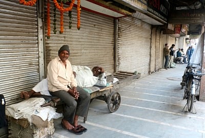 New Delhi: Shops remain closed at Sadar Bazar as traders down shutters protesting the sealing drive in New Delhi on Feb. 2, 2018. (Photo: Bidesh Manna/IANS)