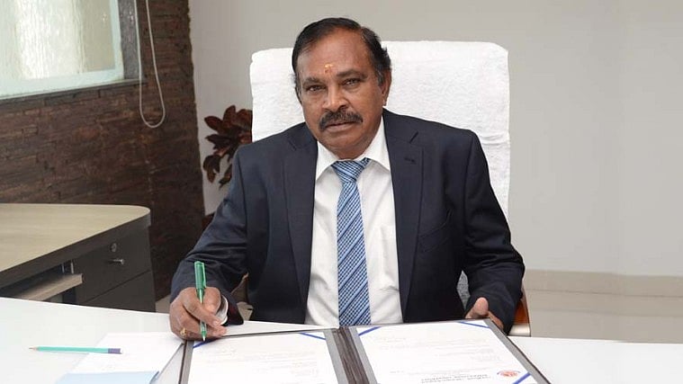Ganapathi allegedly demanded a huge sum for the post and finally agreed to take Rs 30 lakh from complainant Suresh.