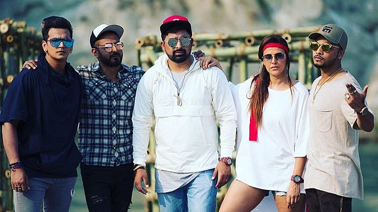 Team Roadies Xtreme: Prince, Nikhil, Rannvijay, Neha, Raftar.