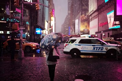 NEW YORK, March 8, 2018 (Xinhua) -- A woman carries an umbrella as she walks in the snowstorm in Manhattan of New York City, the United States, March 7, 2018. New York City is gearing up for another storm that will hit the U.S. Northeast in a week. (Xinhua/Li Muzi/IANS)