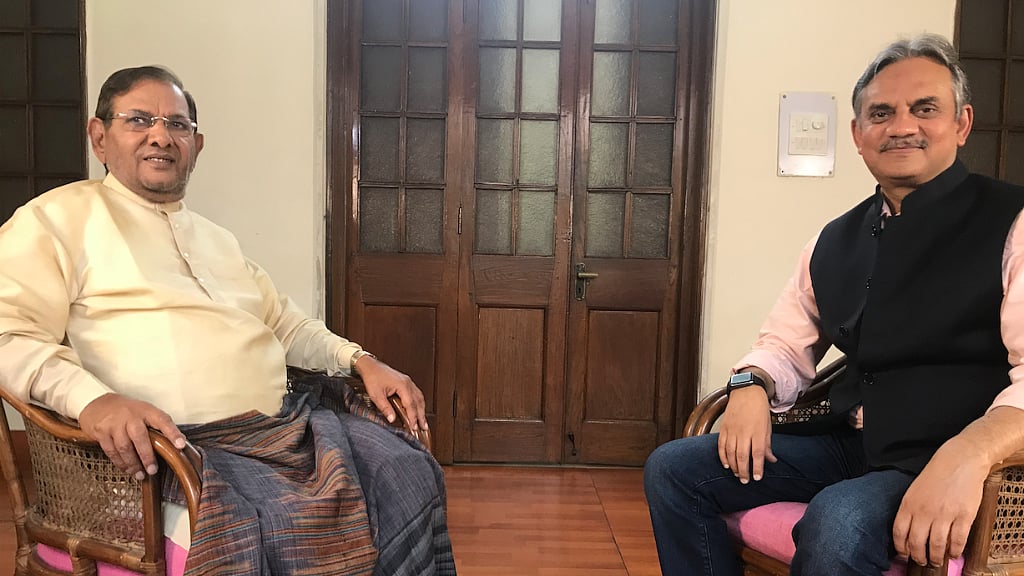 Sanjay Pugalia (right) in conversation with Sharad Yadav (left).