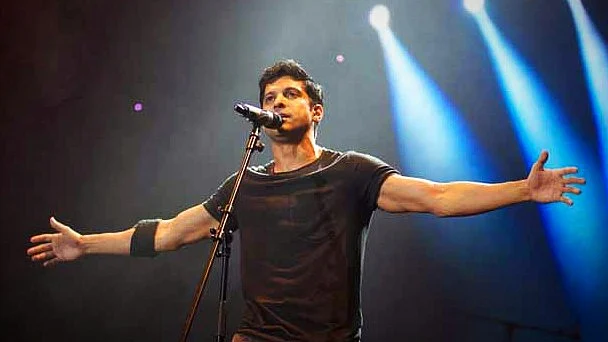 story-hero-img