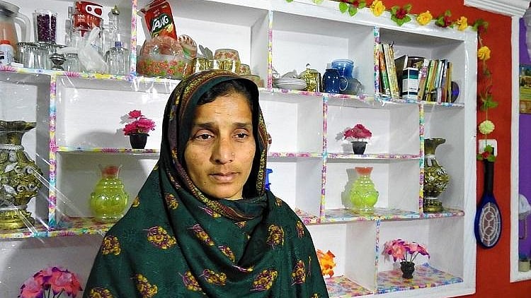 Mohammadia Begum reunites with family after 21 years. 