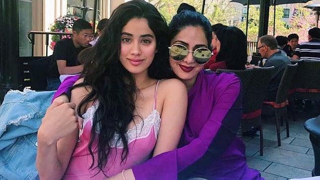 Sridevi with her daughter, Janhvi Kapoor. (Photo Courtesy: Twitter)