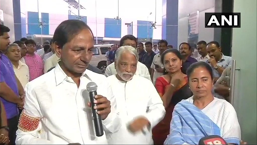 Telangana Chief Minister K Chandrashekhar Rao met his West Bengal counterpart Mamata Banerjee in Kolkata on Monday, 19 March.