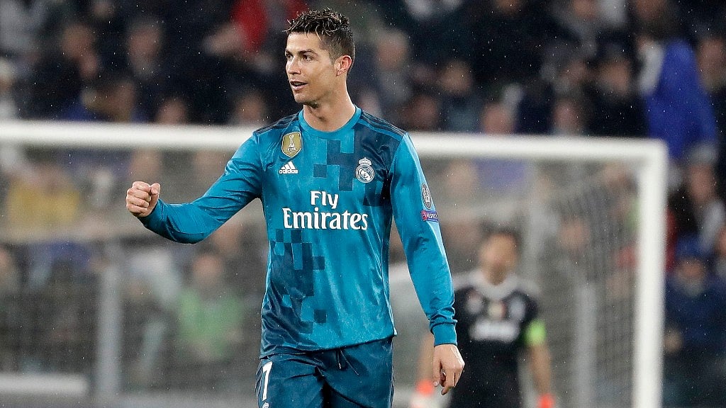Ronaldo became the first player in Champions League history to score in 10 successive matches.