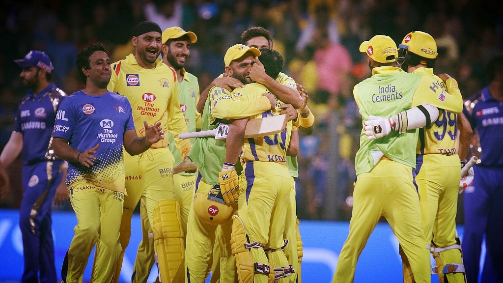 Chennai celebrate the win during match one of the Vivo Indian Premier League 2018 (IPL 2018) between the Mumbai Indians and the Chennai Super Kings held at the Wankhede Stadium in Mumbai on the 7th April 2018. 