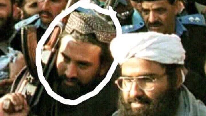 J&K DGP tweeted a picture showing an JeM commander Mufti Yasir with a gun beside JeM’s Pakistan-based chief Masood Azhar.