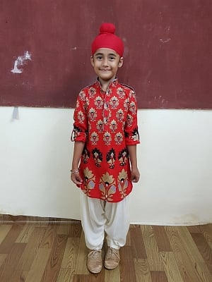 Aakriti Sharma aka Kullfi donning the look of a sardar on the show.