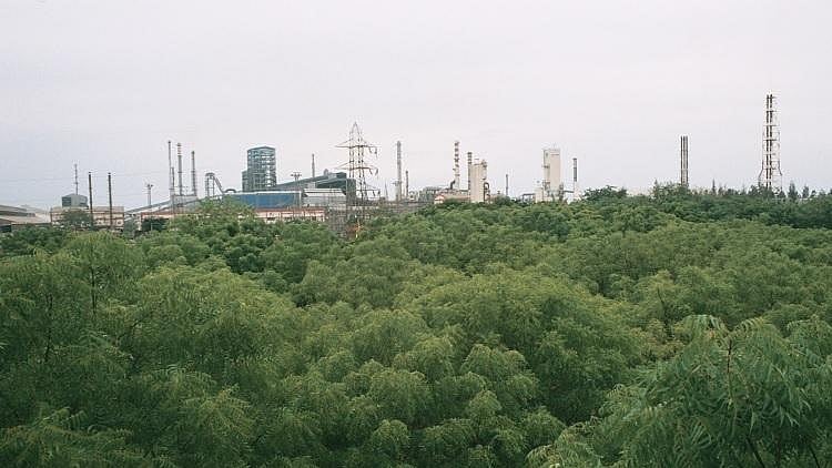 The Madurai bench of the Madras High Court has passed an interim order in connection with allegations of Sterlite operating a second unit in Tuticorin.