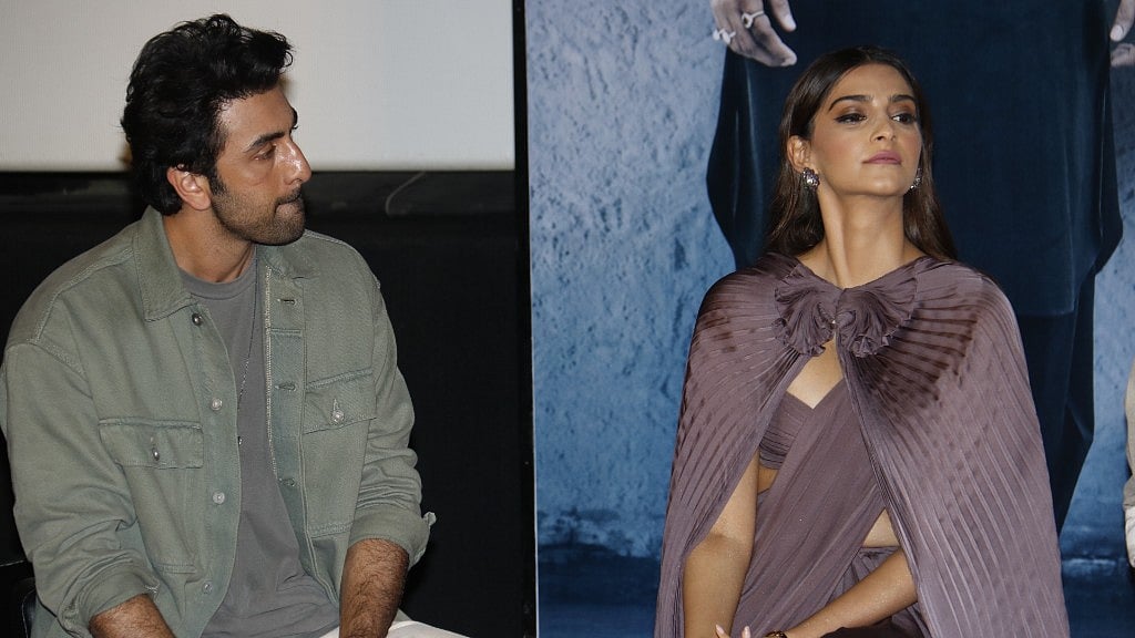 Ranbir Kapoor and Sonam Kapoor at the trailer launch of <i>Sanju</i>.