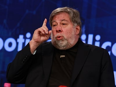 New Delhi: Maverick Apple co-founder Steve Wozniak. (Photo: Amlan Paliwal/IANS)