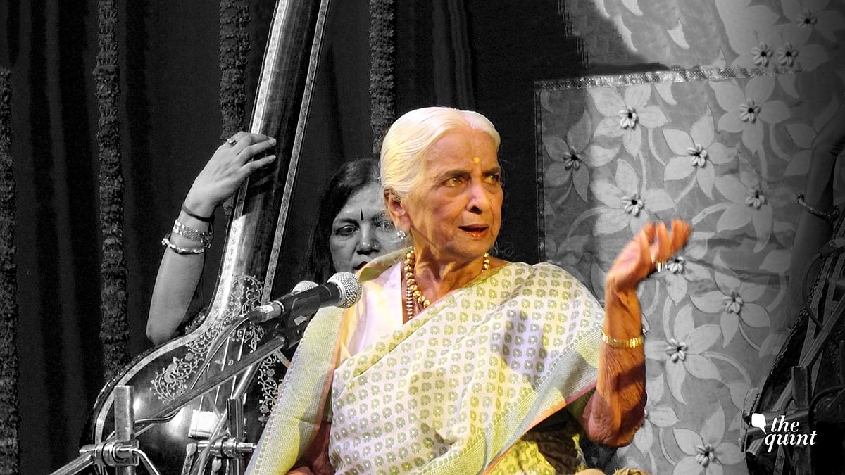 The late Girija Devi in concert. 