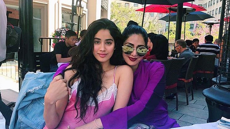 Janhvi Kapoor with her late mother, Sridevi. 