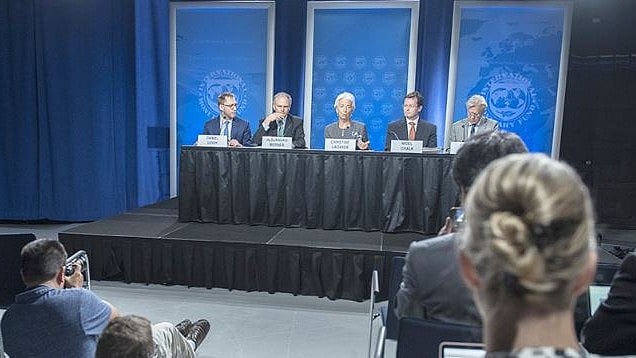 IMF warns US against protectionist trade policies.