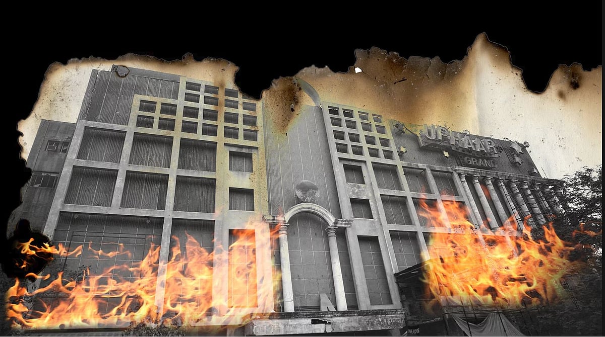 Representative Image of the Uphaar Cinema fire which killed 59 people (Photo: Rahul Gupta/<b>The Quint</b>)
