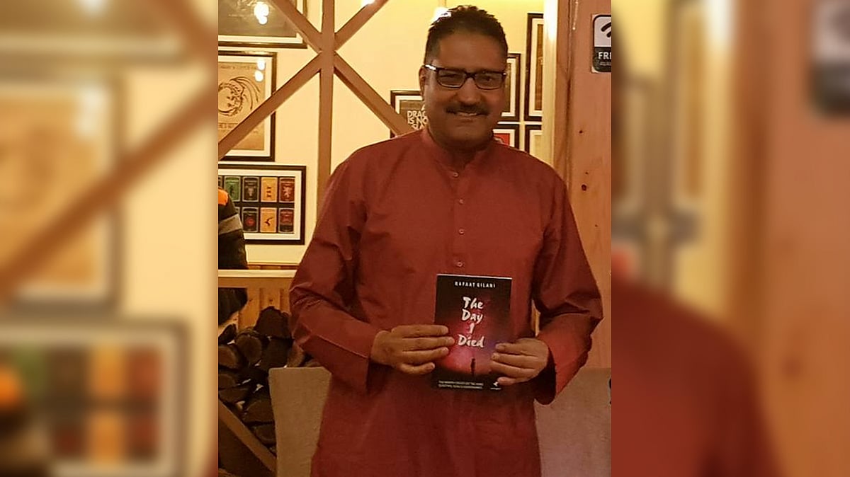 Senior Journalist and Rising Kashmir Editor Shujaat Bukhaari shot dead in Srinagar.