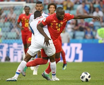 SOCHI, June 18, 2018 (Xinhua) -- Romelu Lukaku (R) of Belgium vies with Fidel Escobar of Panama during a group G match between Belgium and Panama at the 2018 FIFA World Cup in Sochi, Russia, June 18, 2018. (Xinhua/Du Yu/IANS)