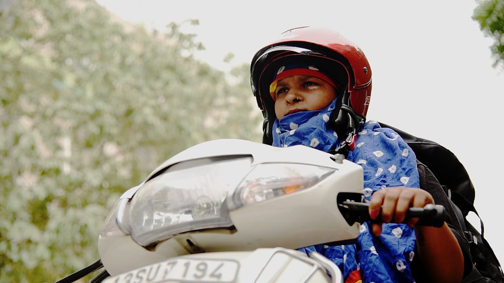 Komal Gupta is a 22-year-old delivery executive for EvenCargo.&nbsp;