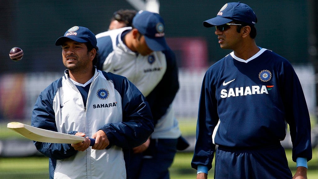 File photo of Sachin Tendulkar (left) and Rahul Dravid.