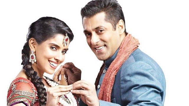 Salman Khan and Asin in <i>Ready</i>