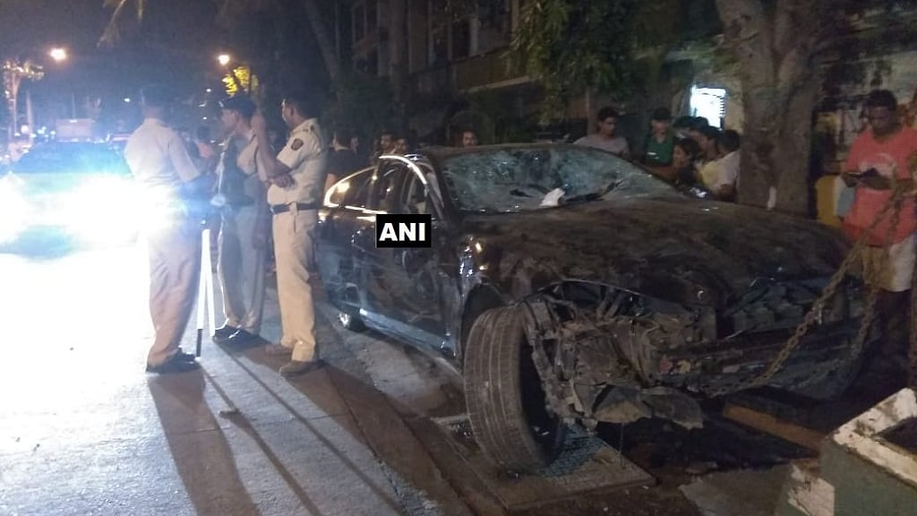 At least four people were injured after a speeding Jaguar rammed into 10 vehicles in Mumbai on Monday, 23 July.&nbsp;
