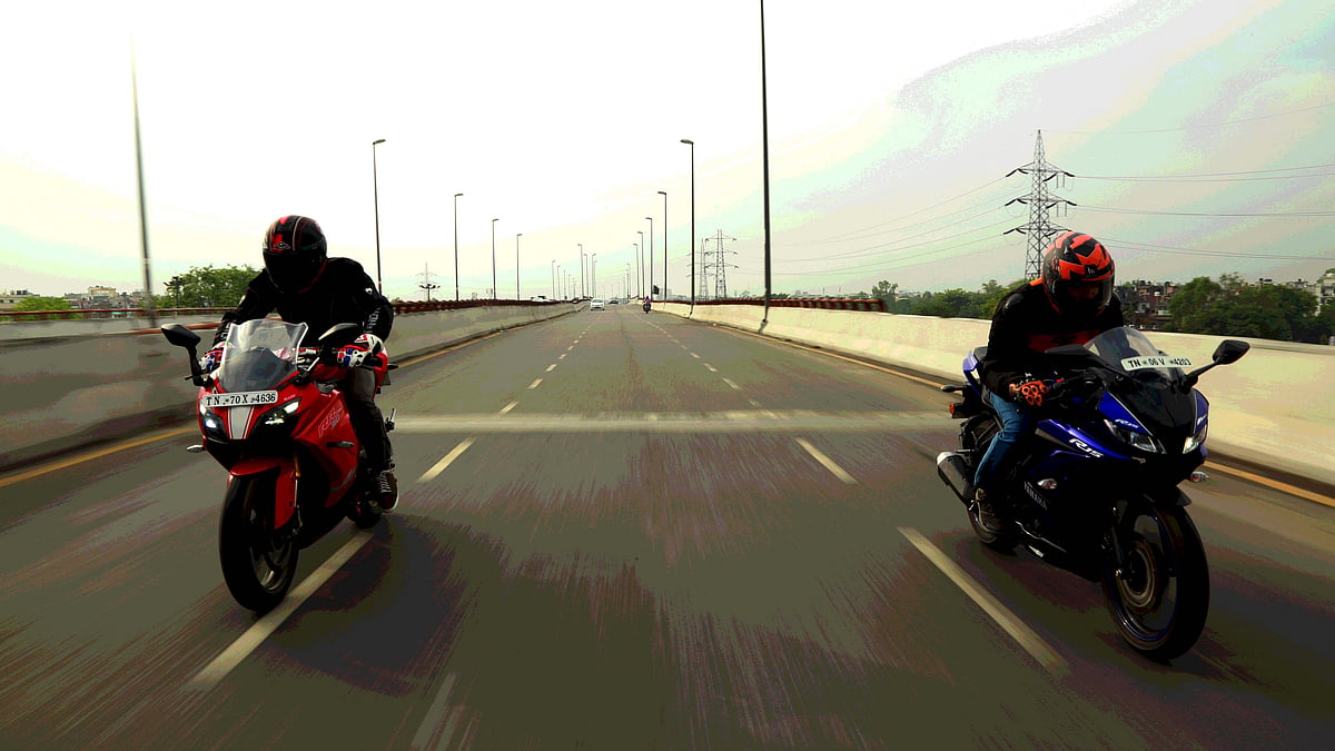 TVS Apache RR 310 (left) and the Yamaha R15 V3 (right).