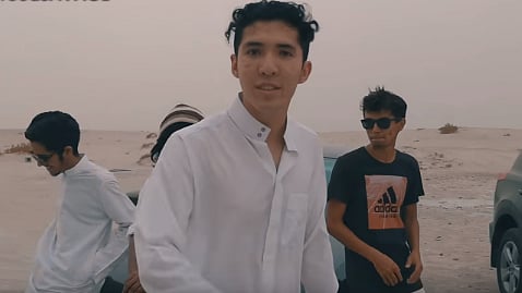 Afghan comedian Dawood Savage, who refers to himself as the ‘Muslim Drake’, released a parody of the KiKi song called ‘Habibi Do You Love Me’. 
