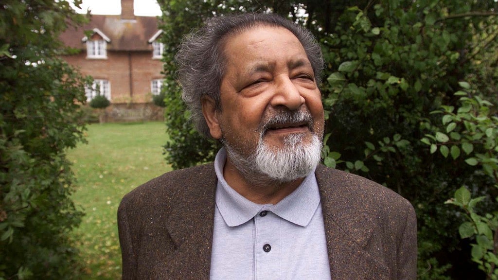 File image of British writer and Nobel Prize winner for Literature, VS Naipaul.