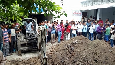 Digging operations conducted in Brajesh Thakur’s shelter house in Muzaffarpur, where reports state that some of the inmates were killed and buried. 