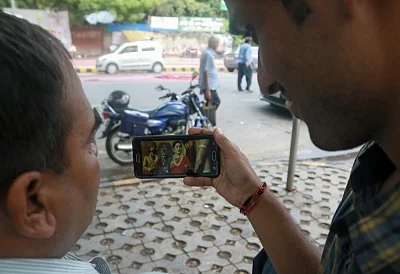 story-hero-img