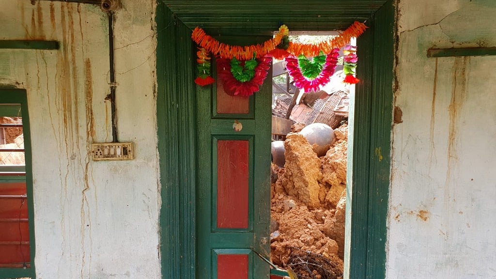 Entry to a dilapidated house in Kodagu, Mukkodlu.
