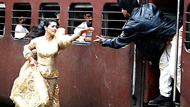 When Kajol did the Kiki Challenge.