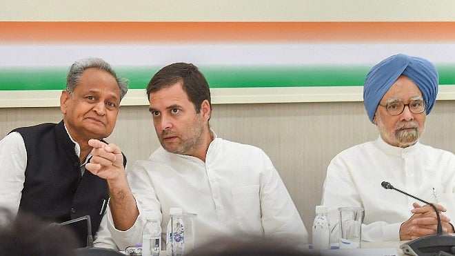 Congress leader Ashok Gehlot, party president Rahul Gandhi and former PM Manmohan Singh at the CWC meet.