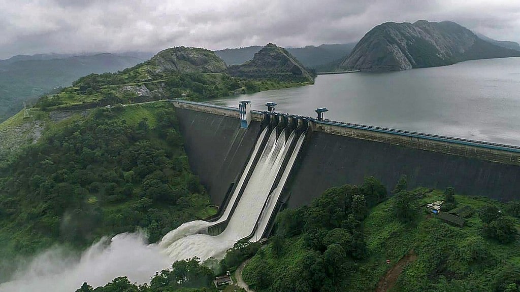 All five shutters of Cheruthoni dam remain open.