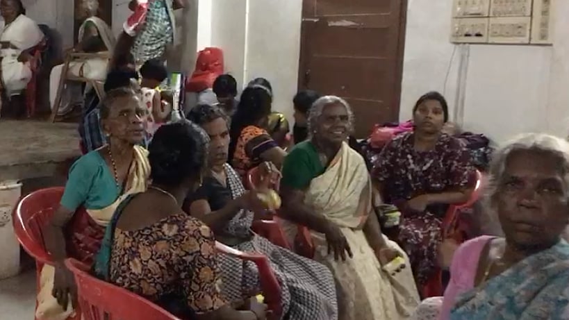 The flood victims were provided with food, clothing and their medical needs were taken care of.