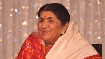 Singer Lata Mangeshkar. 