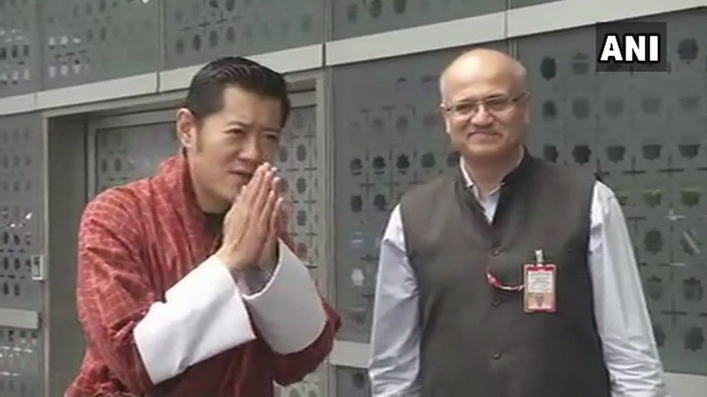 King of Bhutan Jigme Khesar Namgyel Wangchuk arrives in Delhi to pay homage to former prime minister Atal Bihari Vajpayee.