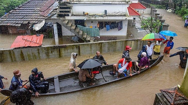 Heavy rains began lashing the state from 8 August and have already claimed 164 lives.