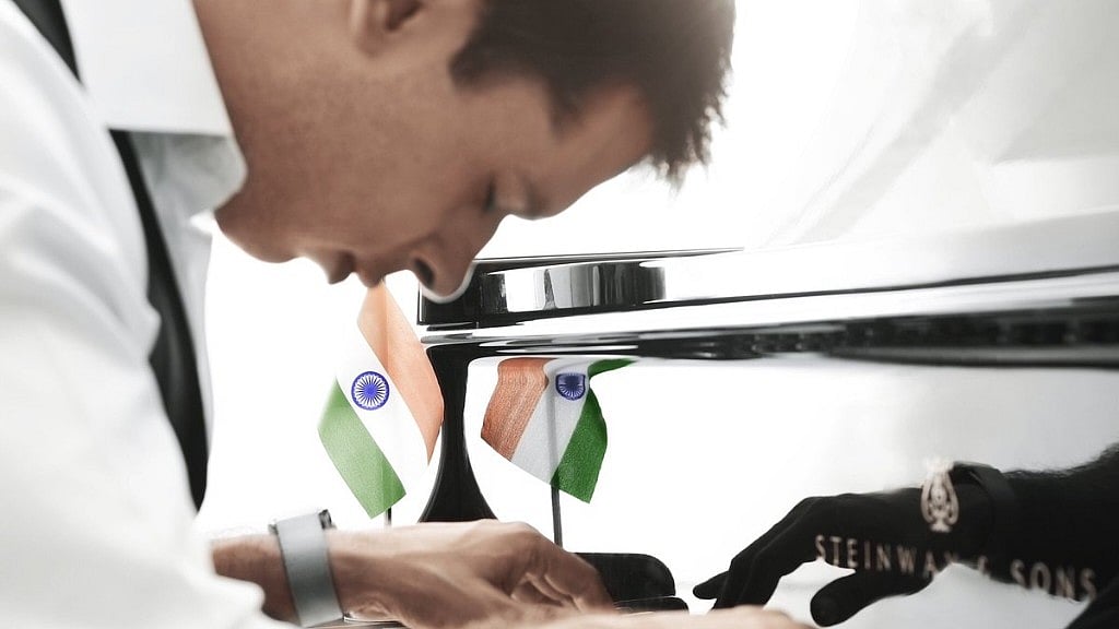 #71For71Challenge: Shayan Italia’s piano version of ‘Jana Gana Mana’ breaks the Internet, wins hearts